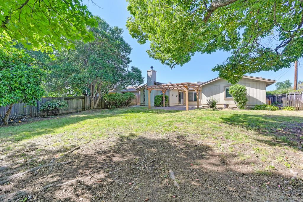 Detail Gallery Image 32 of 41 For 9286 Ultra Ct, Orangevale,  CA 95662 - 3 Beds | 2 Baths