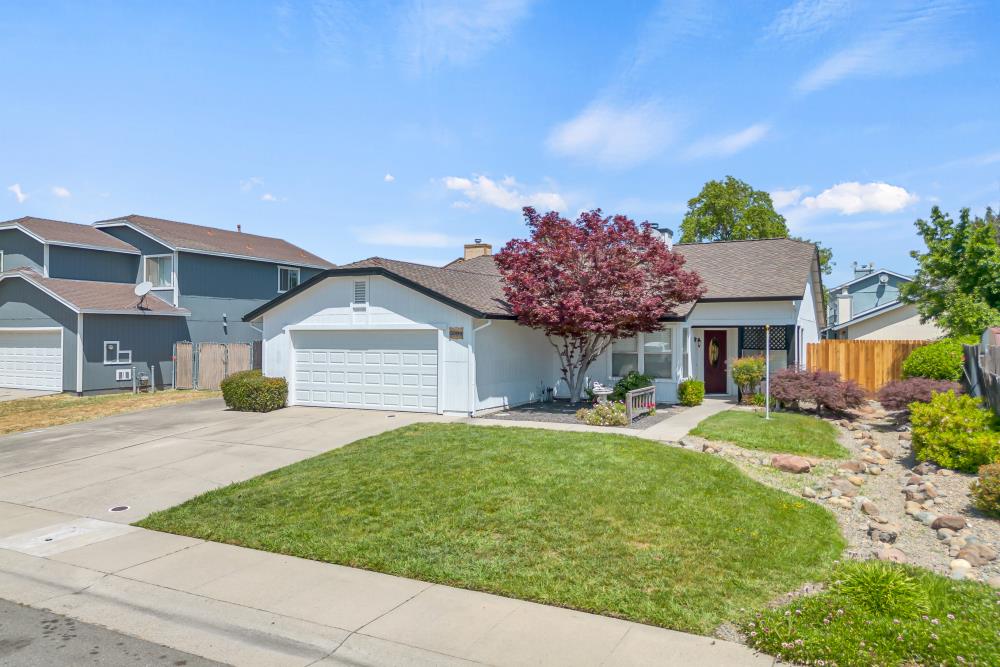 Detail Gallery Image 65 of 75 For 5984 Sawyer Cir, Sacramento,  CA 95823 - 3 Beds | 2 Baths