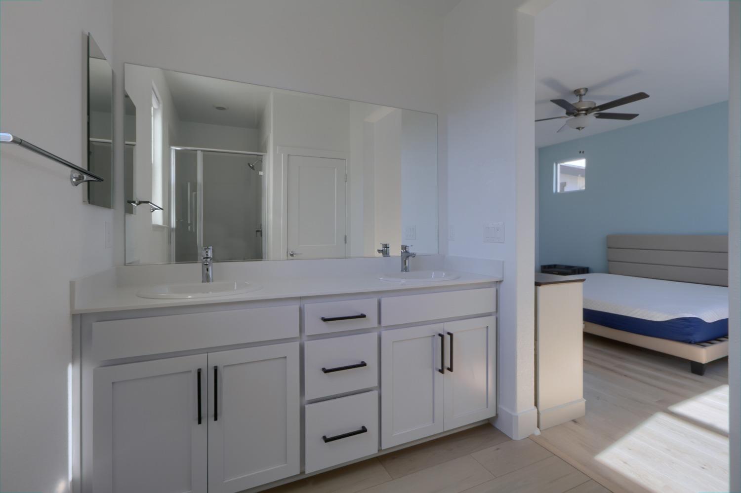 Detail Gallery Image 33 of 60 For 2183 Grady Cir, Woodland,  CA 95776 - 4 Beds | 2/1 Baths