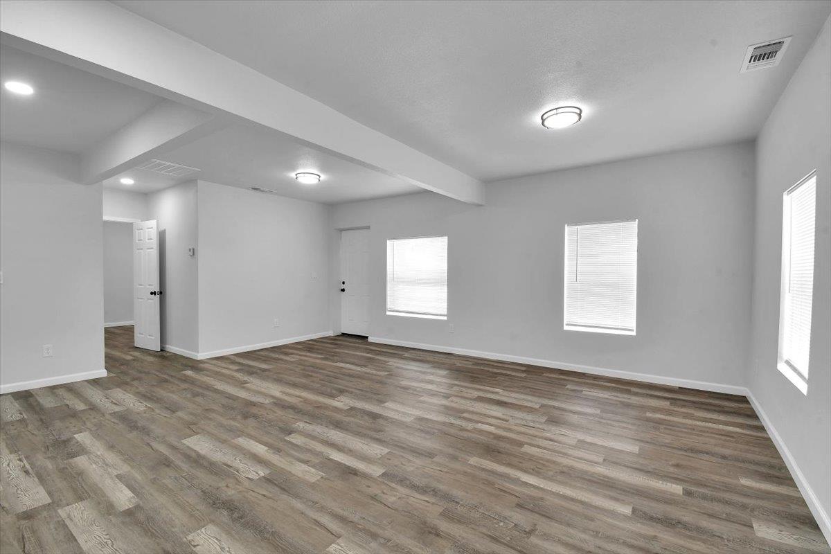 Detail Gallery Image 10 of 41 For 2575 a St, Oroville,  CA 95966 - 3 Beds | 1/2 Baths