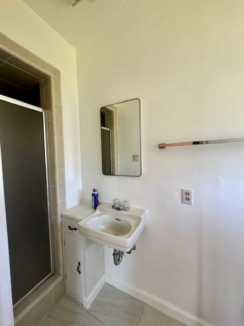 Detail Gallery Image 6 of 18 For 1158 Sunrise Ave, Modesto,  CA 95350 - 2 Beds | 2 Baths
