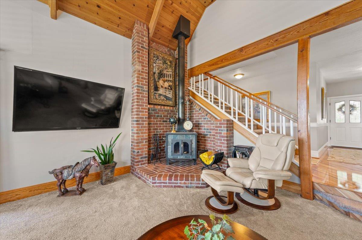 Detail Gallery Image 6 of 75 For 12064 Waxwing Ct, Penn Valley,  CA 95946 - 4 Beds | 3/1 Baths