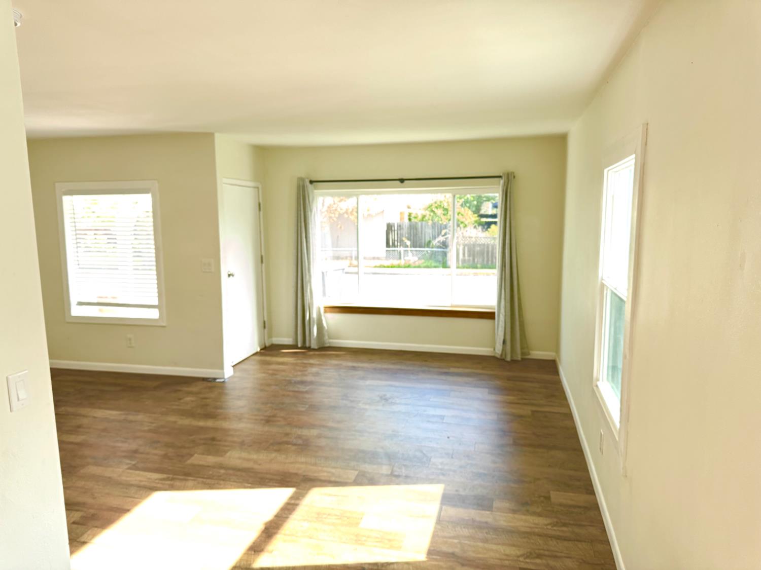 Detail Gallery Image 5 of 20 For 209 4th St, Isleton,  CA 95641 - 3 Beds | 1 Baths