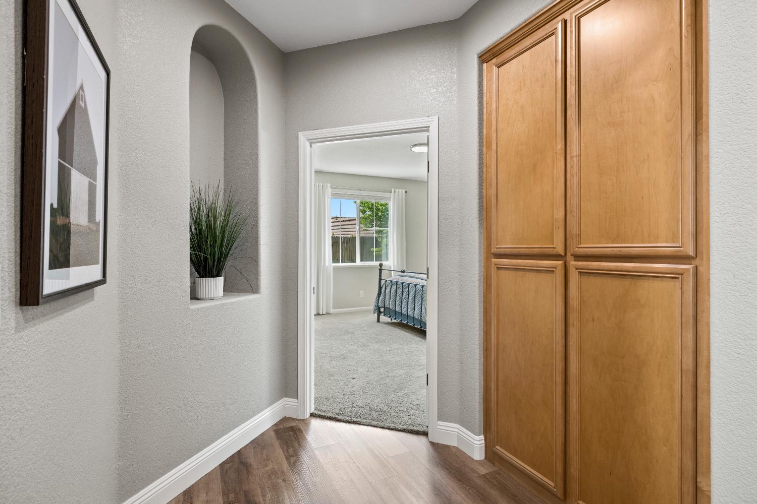 Detail Gallery Image 18 of 34 For 5425 Mossy Stone Way, Rancho Cordova,  CA 95742 - 3 Beds | 2 Baths
