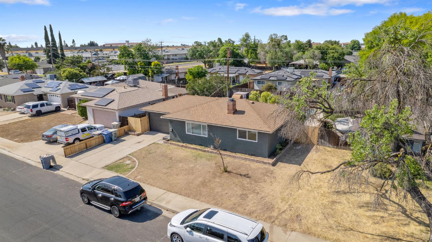 Detail Gallery Image 40 of 43 For 955 W San Gabriel Ave, Clovis,  CA 93612 - 2 Beds | 1 Baths