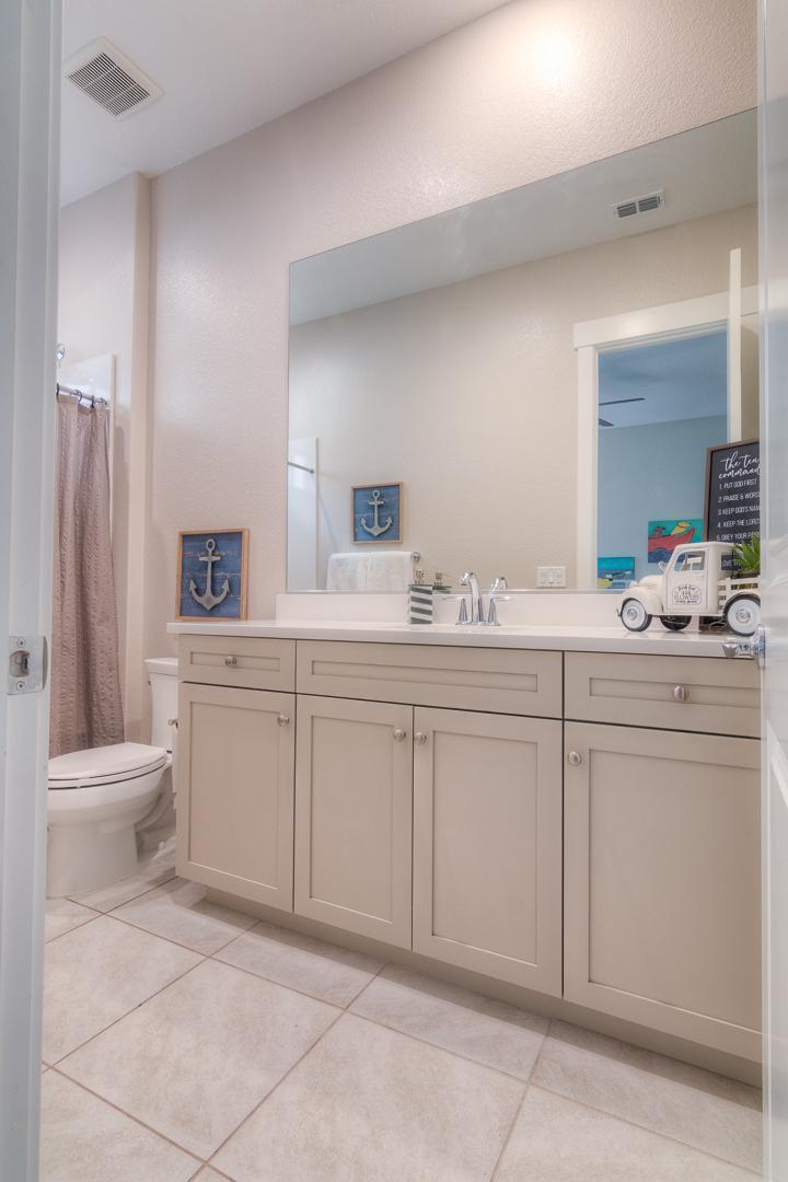 Detail Gallery Image 26 of 81 For 4009 Whitney Vista Ln, Rocklin,  CA 95677 - 4 Beds | 4/1 Baths