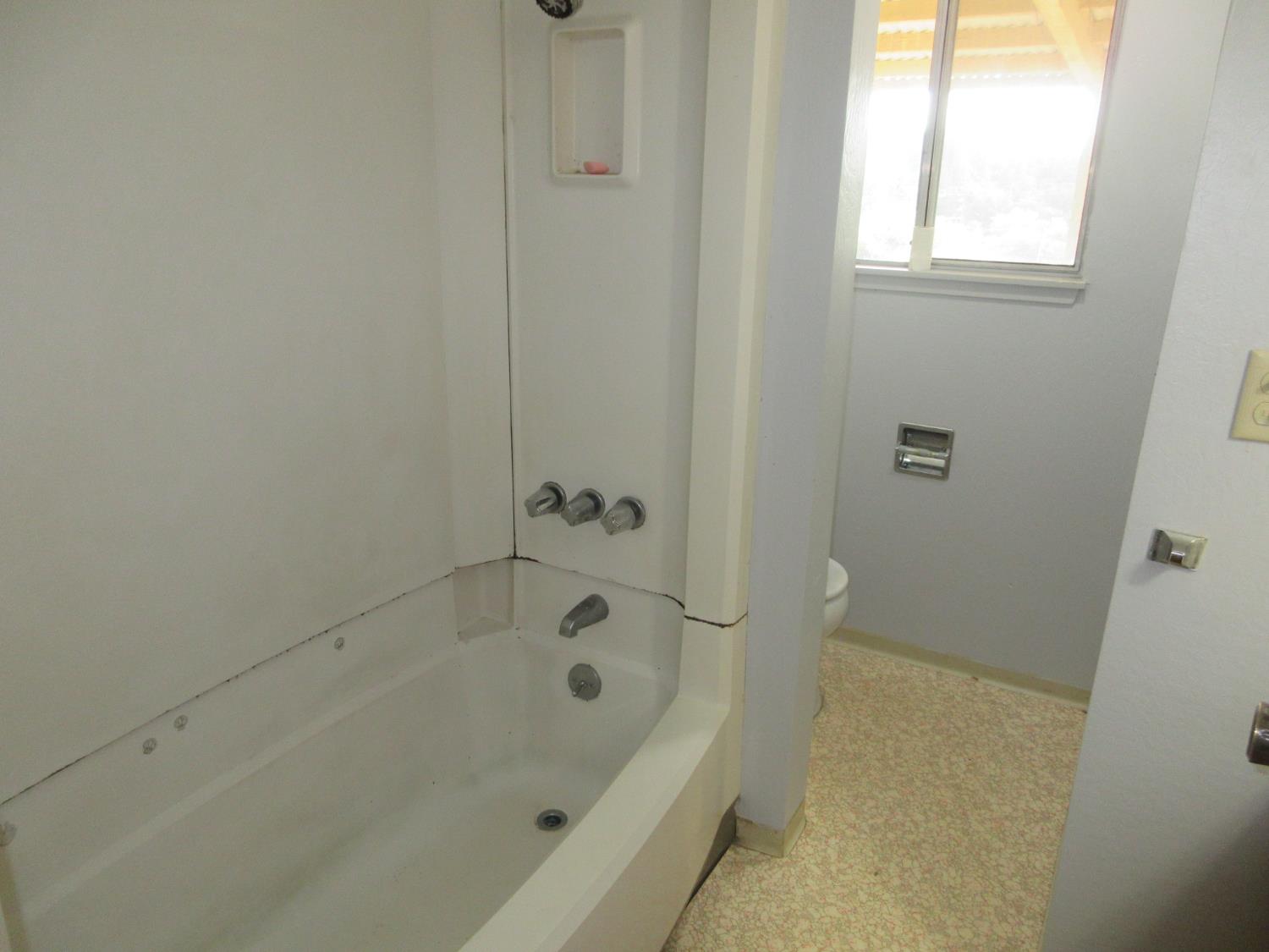 Detail Gallery Image 31 of 51 For 14337 Walnut St, Pine Grove,  CA 95665 - 2 Beds | 2 Baths