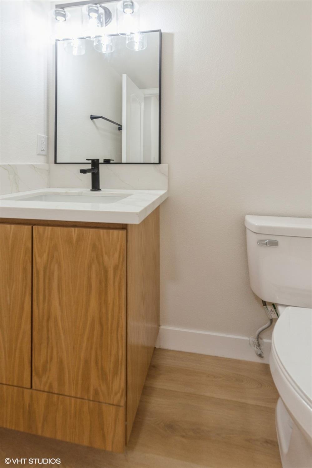 Detail Gallery Image 29 of 48 For 987 Asilomar Ter #2,  Sunnyvale,  CA 94086 - 2 Beds | 2/1 Baths
