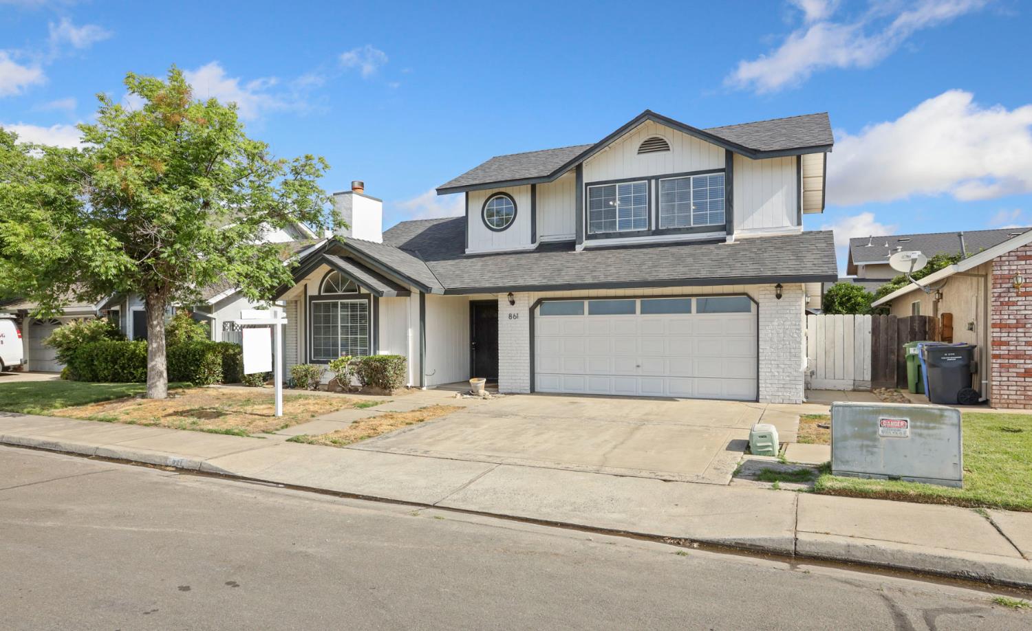 Detail Gallery Image 2 of 37 For 861 E Hawkeye Ave, Turlock,  CA 95380 - 3 Beds | 2/1 Baths