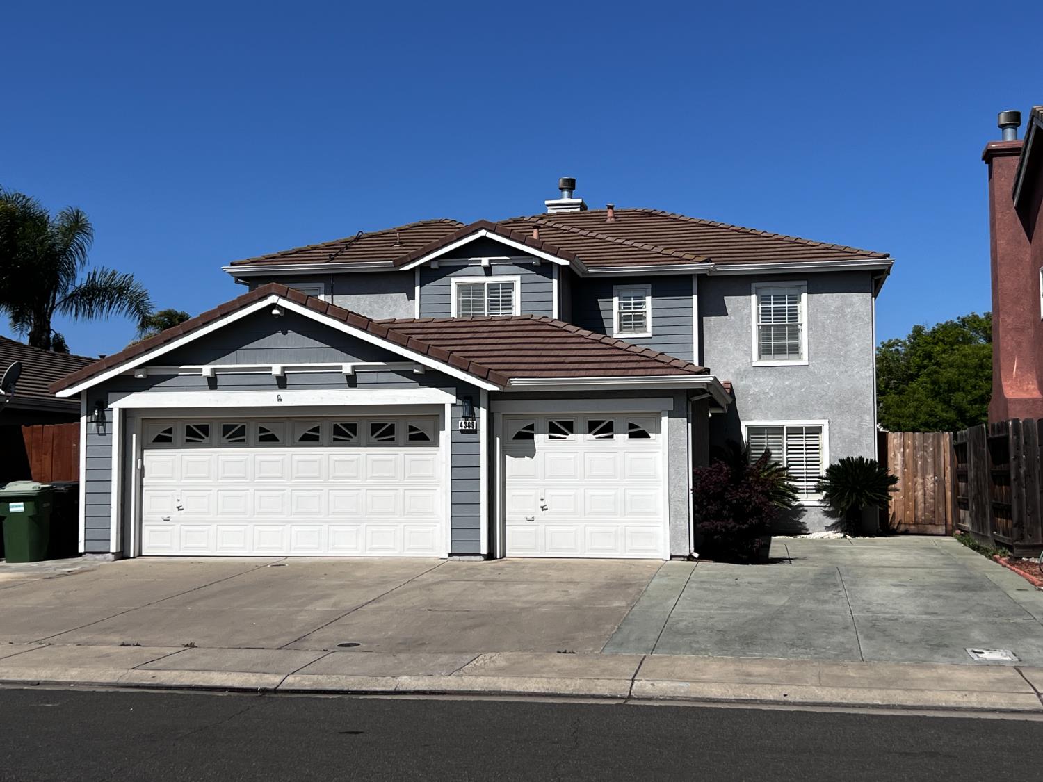 Detail Gallery Image 1 of 65 For 4309 Hazelnut Dr, Modesto,  CA 95356 - 5 Beds | 3 Baths