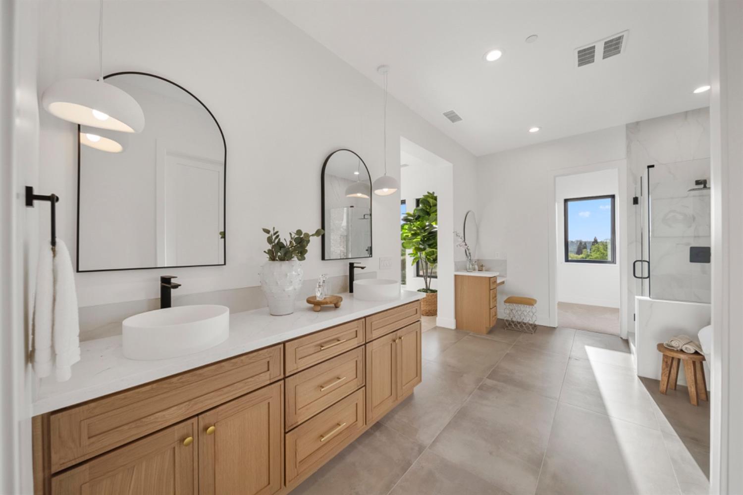 Detail Gallery Image 18 of 31 For 23846 Ironwood Ct, Auburn,  CA 95602 - 4 Beds | 3 Baths