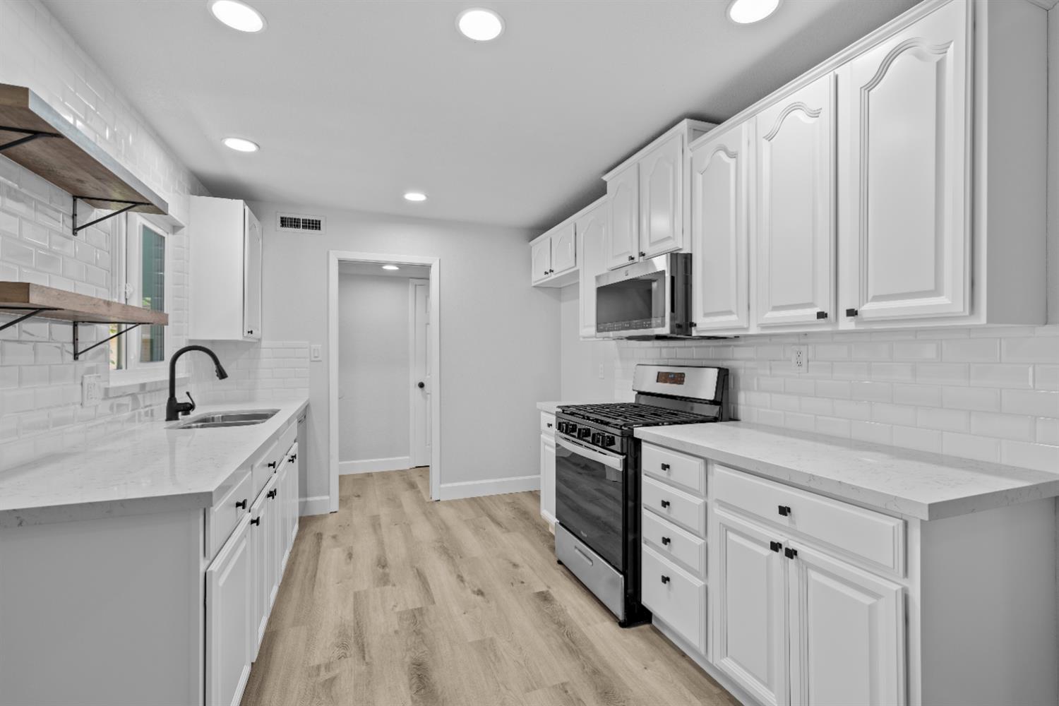 Benny Way, Rancho Cordova, California image 9