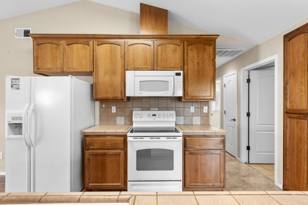 Detail Gallery Image 17 of 40 For 737 Young Ct, Galt,  CA 95632 - 2 Beds | 2 Baths