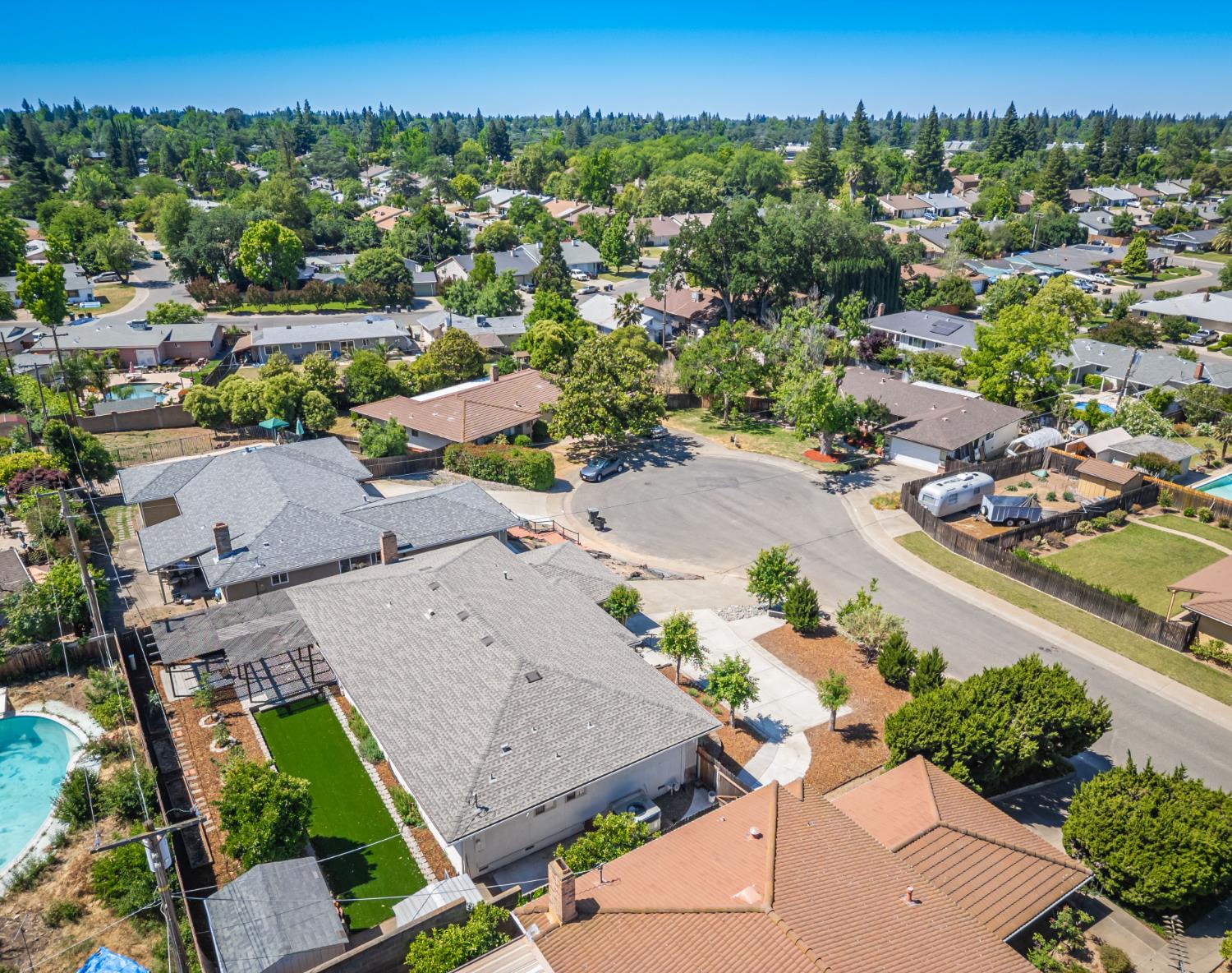 Detail Gallery Image 63 of 65 For 5612 Jolly Ct, Fair Oaks,  CA 95628 - 3 Beds | 2 Baths