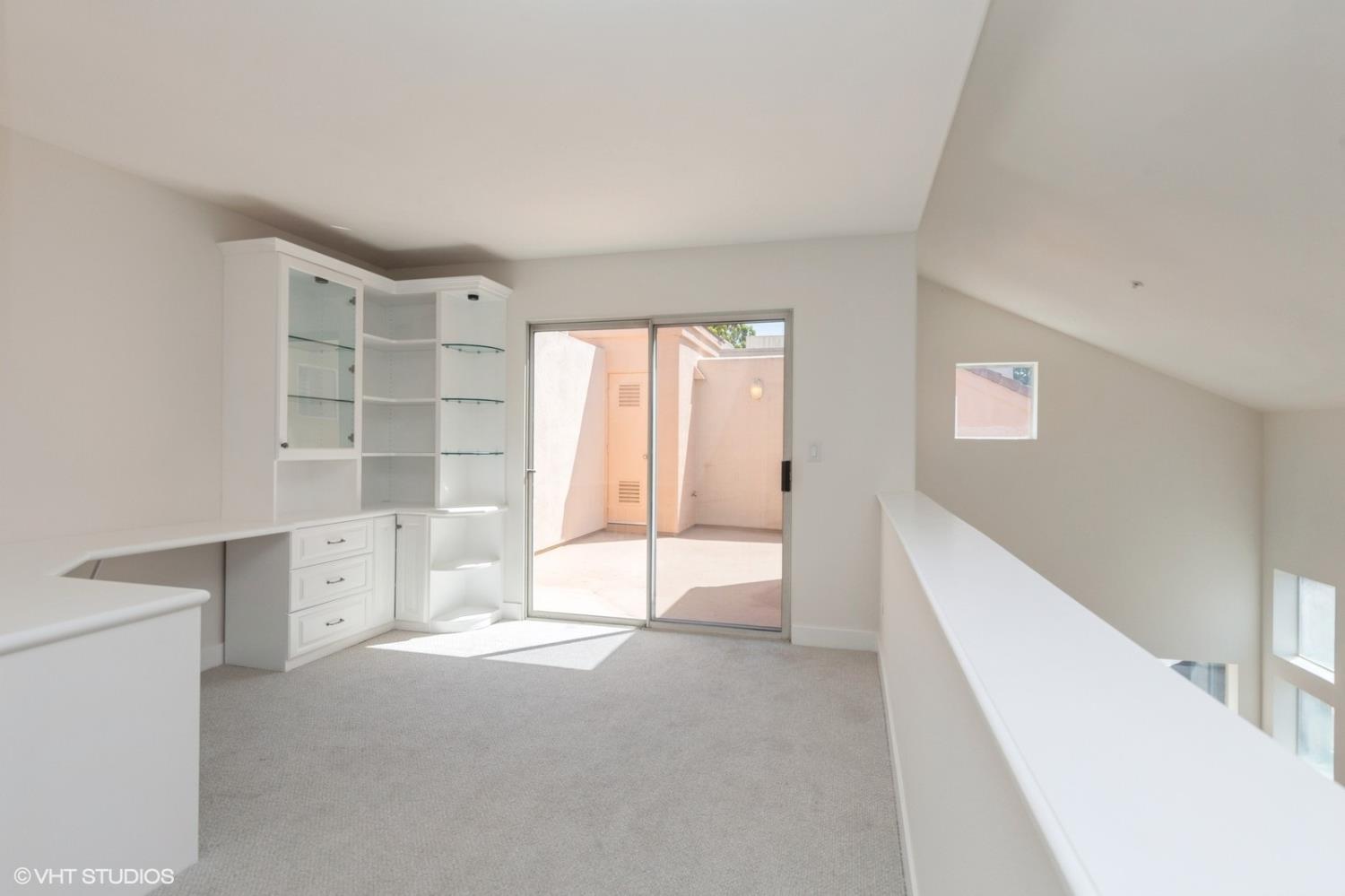 Detail Gallery Image 15 of 48 For 987 Asilomar Ter #2,  Sunnyvale,  CA 94086 - 2 Beds | 2/1 Baths