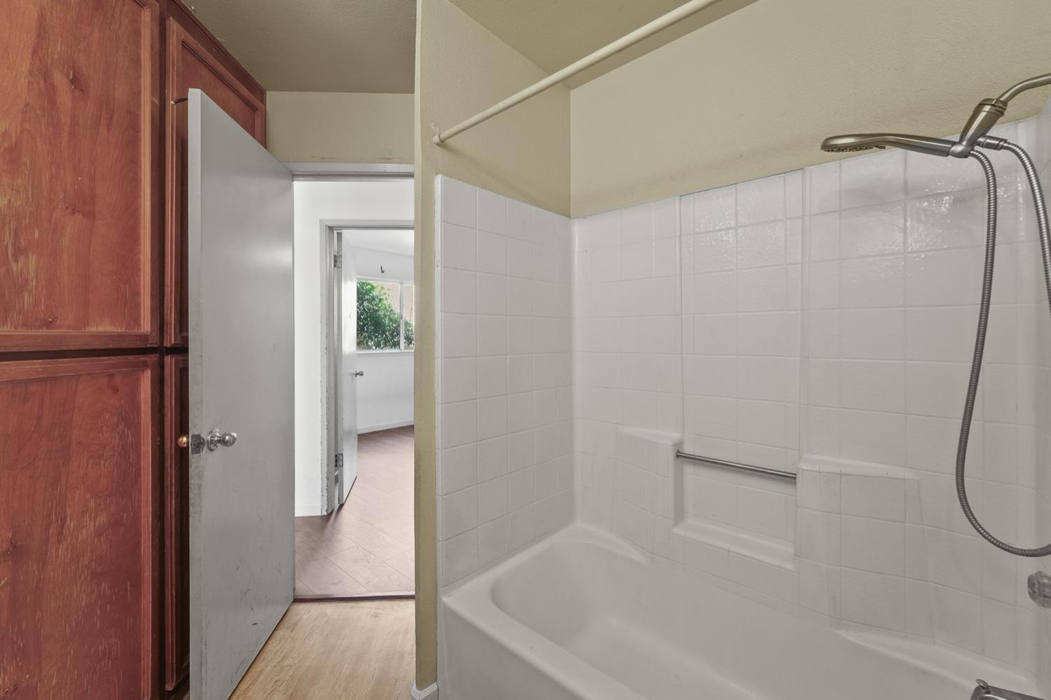 Detail Gallery Image 24 of 34 For 3428 Waynesboro Dr, Ceres,  CA 95307 - 3 Beds | 2 Baths