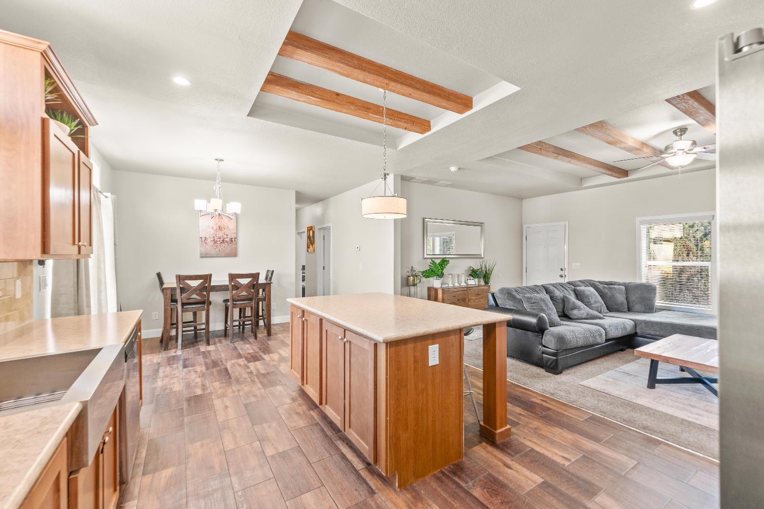 Detail Gallery Image 10 of 23 For 1399 Sacramento Ave 59, West Sacramento,  CA 95605 - 4 Beds | 2 Baths