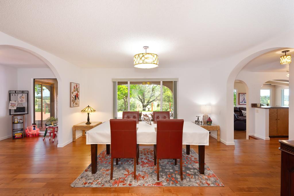 Detail Gallery Image 29 of 93 For 3561 Ahwahnee Way, Cool,  CA 95614 - 4 Beds | 3 Baths