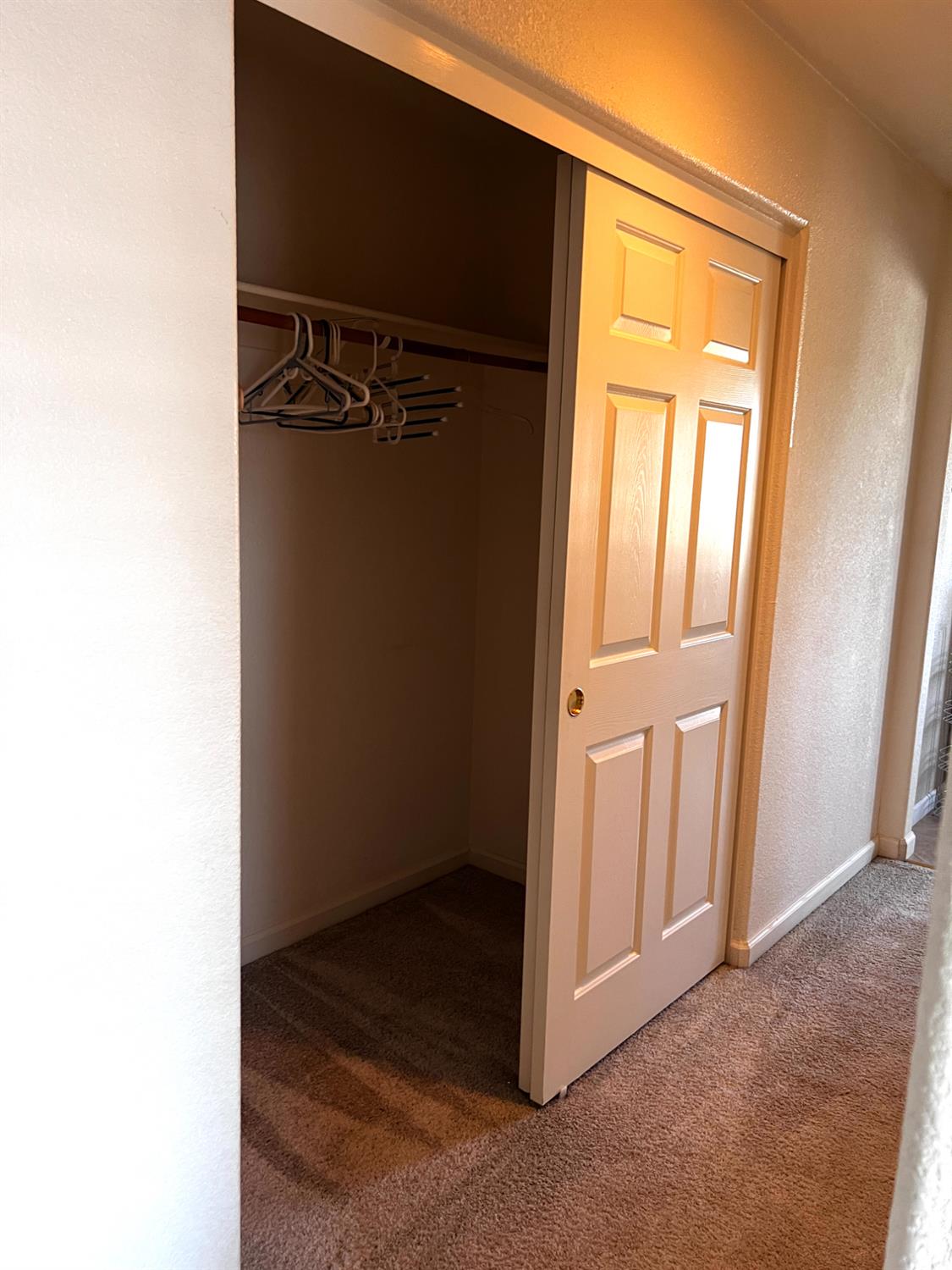 Detail Gallery Image 33 of 65 For 4309 Hazelnut Dr, Modesto,  CA 95356 - 5 Beds | 3 Baths