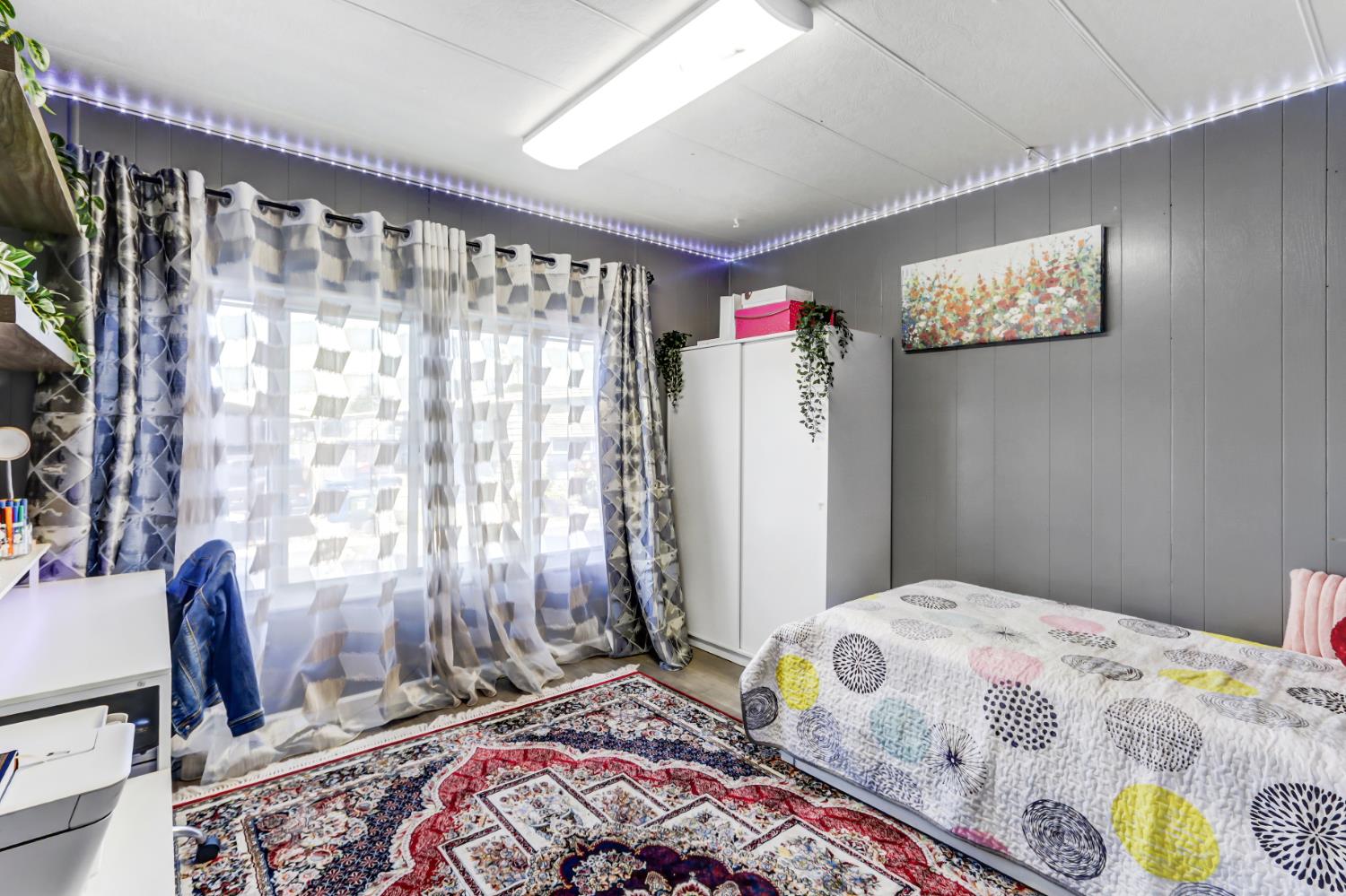 Detail Gallery Image 30 of 41 For 7005 Pleasure Ln, Sacramento,  CA 95823 - 3 Beds | 2 Baths