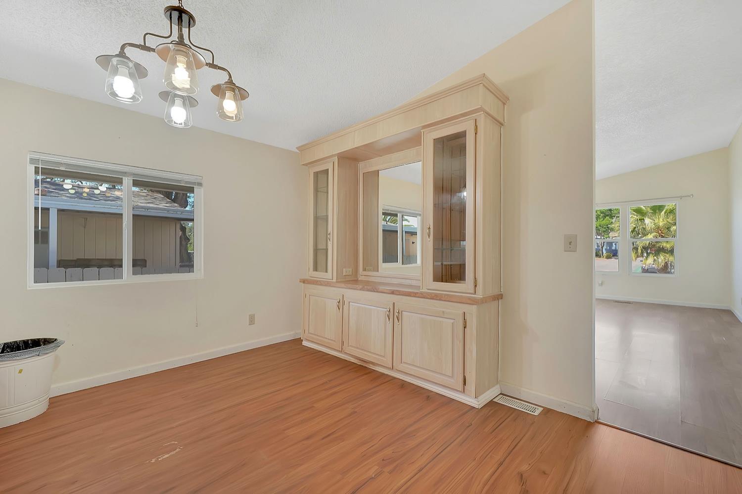 Detail Gallery Image 13 of 58 For 5928 Oak Dr, Ione,  CA 95640 - 3 Beds | 2 Baths