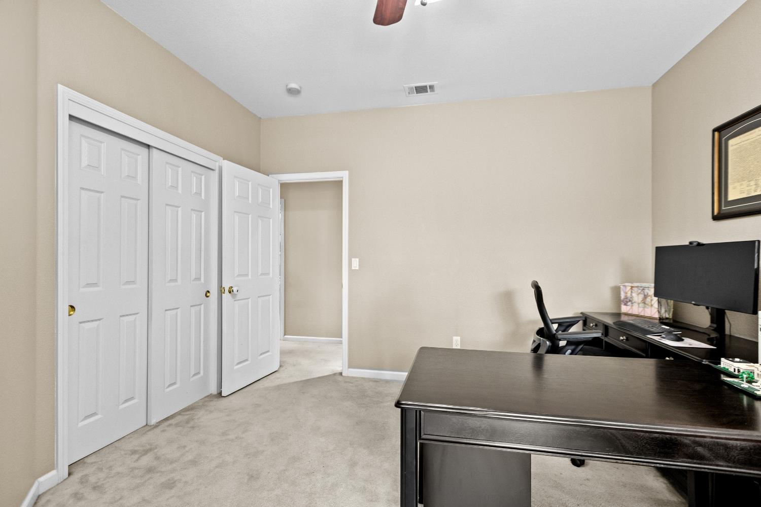 Detail Gallery Image 34 of 72 For 9180 Quail Cove Dr, Elk Grove,  CA 95624 - 5 Beds | 2/1 Baths