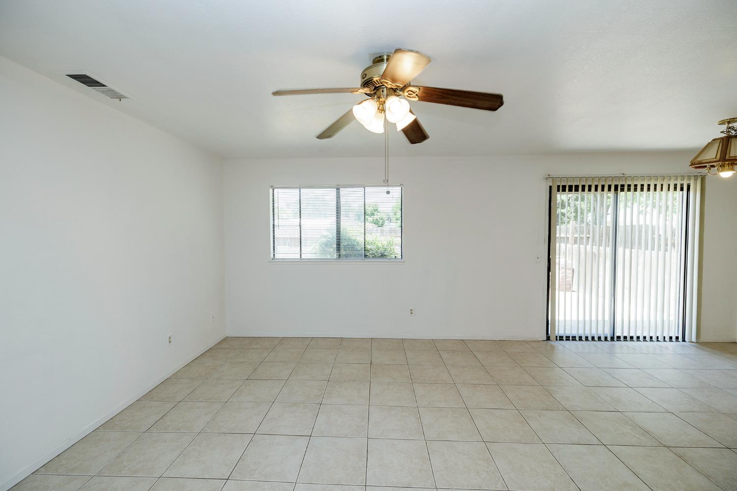 Detail Gallery Image 15 of 34 For 2609 Finlandia Ave, Modesto,  CA 95358 - 3 Beds | 2 Baths