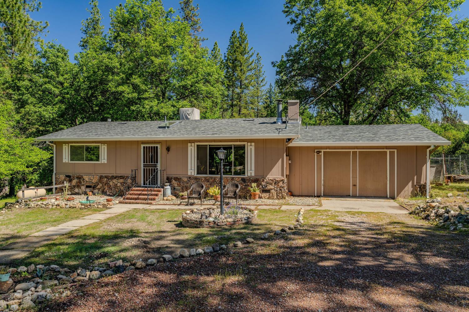 Detail Gallery Image 40 of 40 For 1470 Meredith Lane, Rail Road Flat,  CA 95248 - 2 Beds | 2 Baths