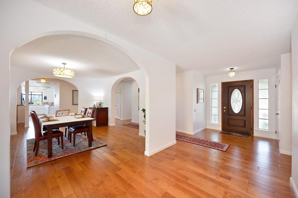 Detail Gallery Image 34 of 93 For 3561 Ahwahnee Way, Cool,  CA 95614 - 4 Beds | 3 Baths