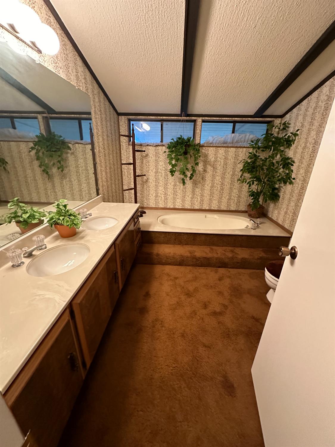 Detail Gallery Image 20 of 31 For 156 Oxbow Marina Dr, Isleton,  CA 95641 - 2 Beds | 2 Baths