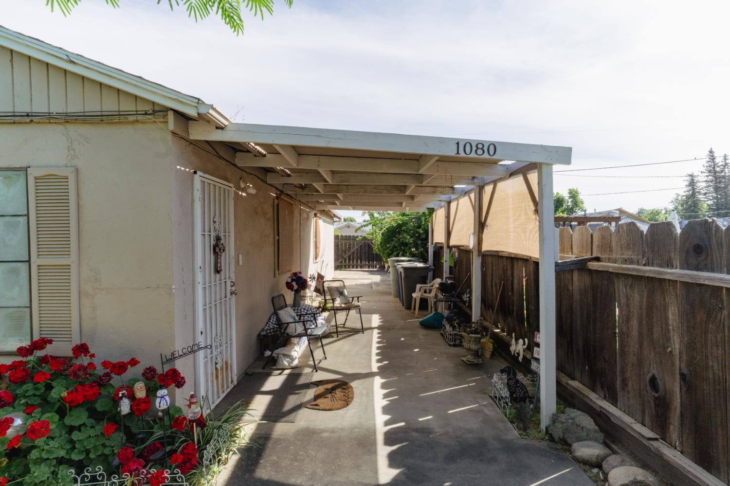Detail Gallery Image 37 of 66 For 1070 E 23rd St, Merced,  CA 95340 - 3 Beds | 2 Baths