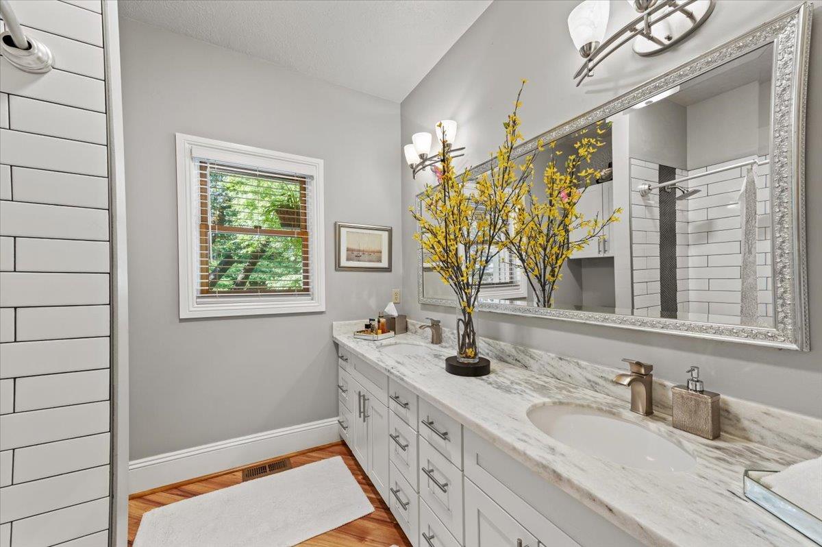 Detail Gallery Image 31 of 75 For 12064 Waxwing Ct, Penn Valley,  CA 95946 - 4 Beds | 3/1 Baths