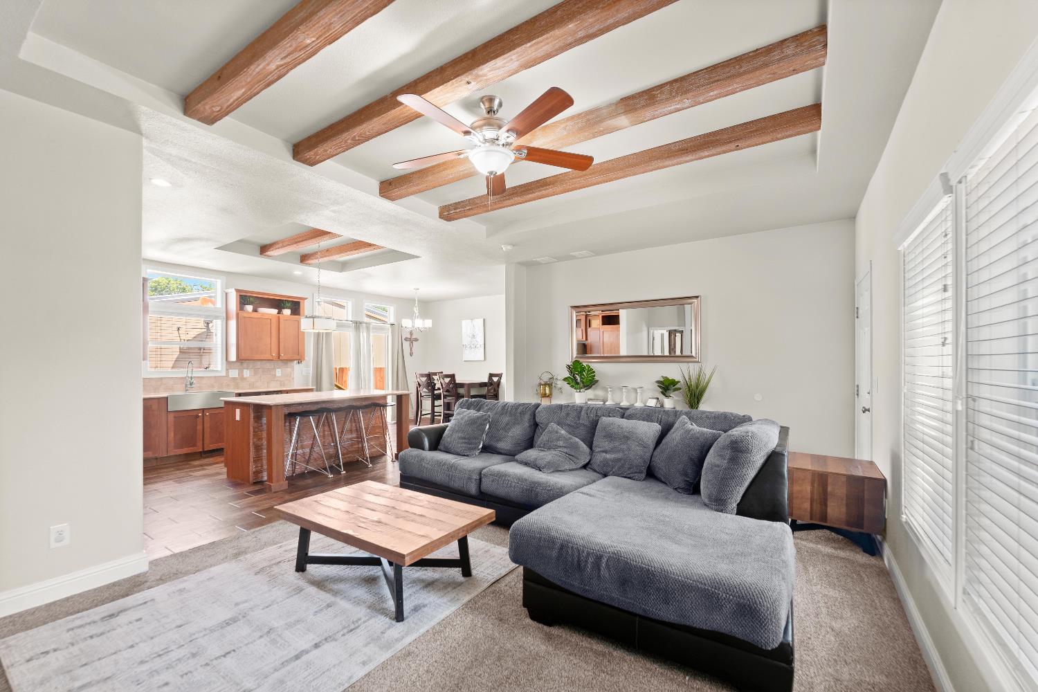 Detail Gallery Image 8 of 23 For 1399 Sacramento Ave 59, West Sacramento,  CA 95605 - 4 Beds | 2 Baths