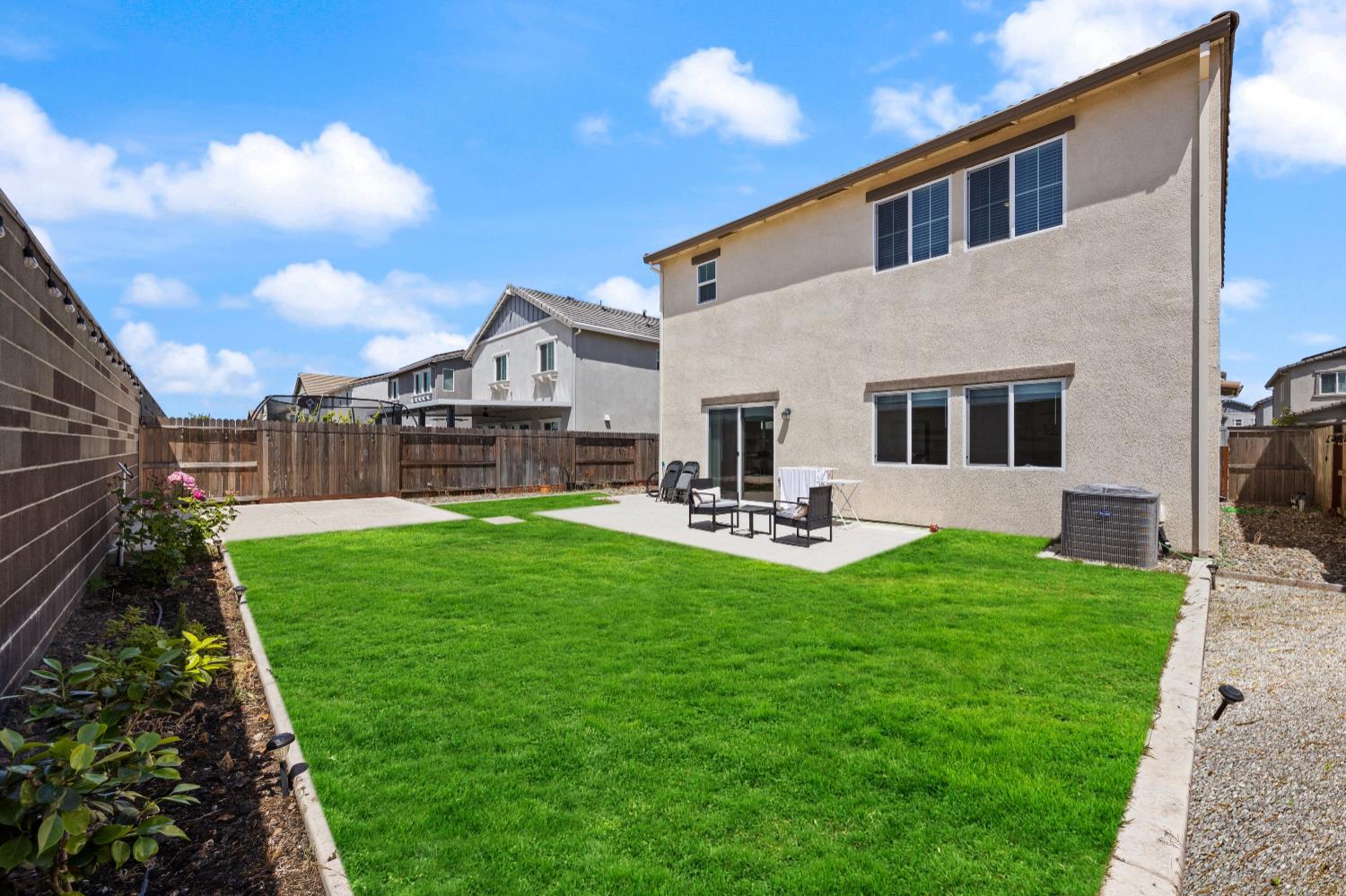 Detail Gallery Image 24 of 25 For 9017 Farmstead Cir, Roseville,  CA 95747 - 4 Beds | 2/1 Baths