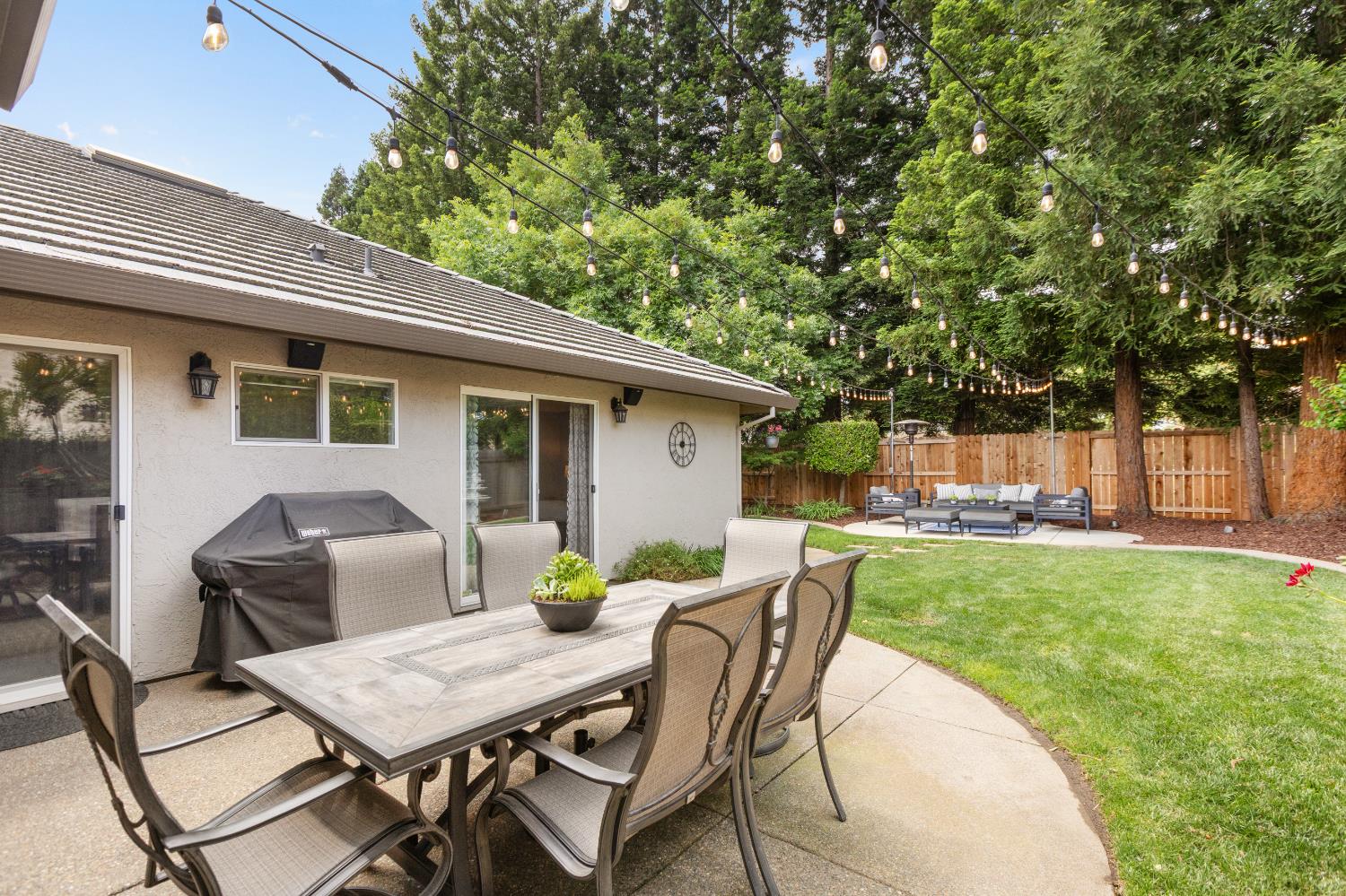 Detail Gallery Image 59 of 72 For 9180 Quail Cove Dr, Elk Grove,  CA 95624 - 5 Beds | 2/1 Baths