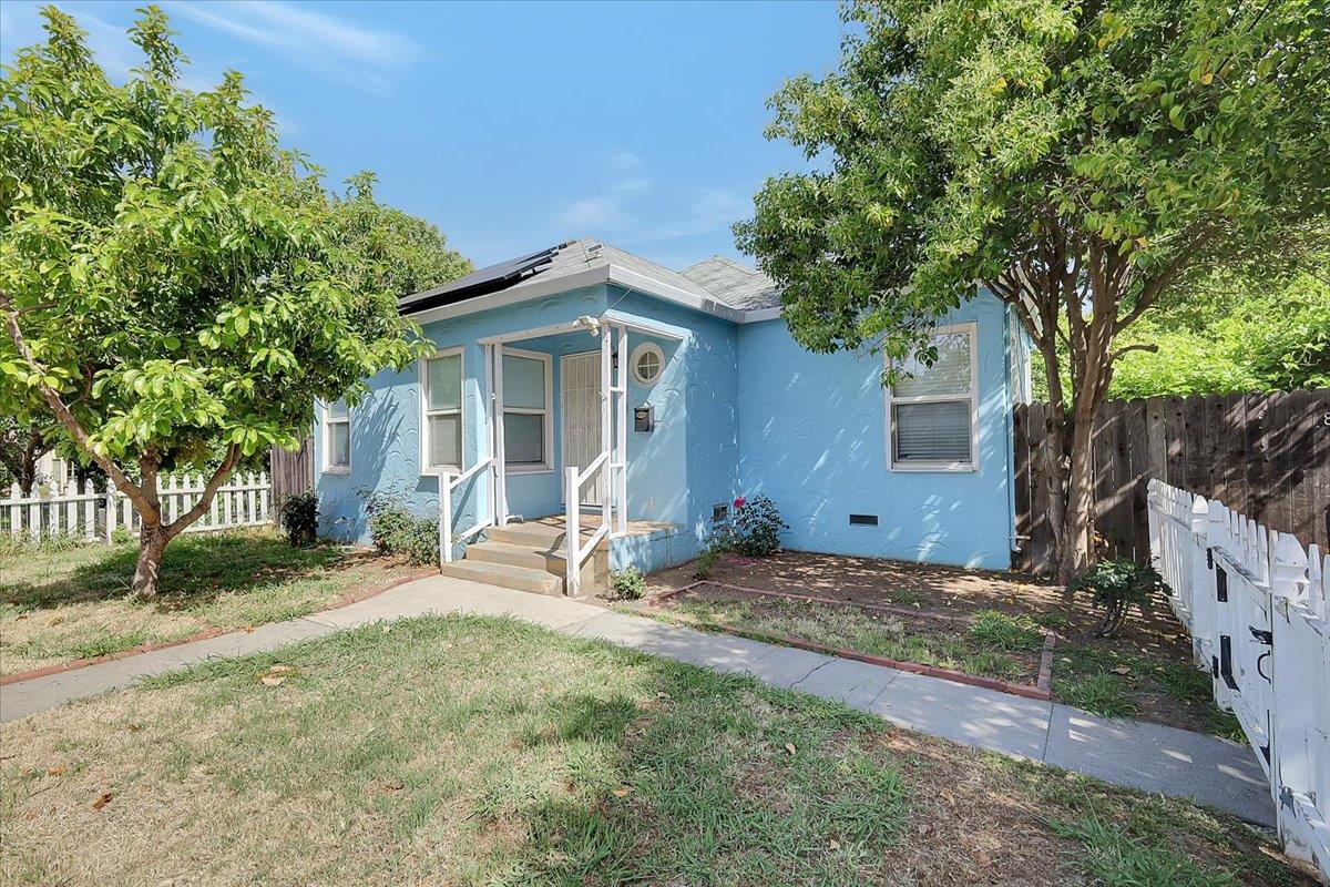Jones Street, Yuba City, California image 3