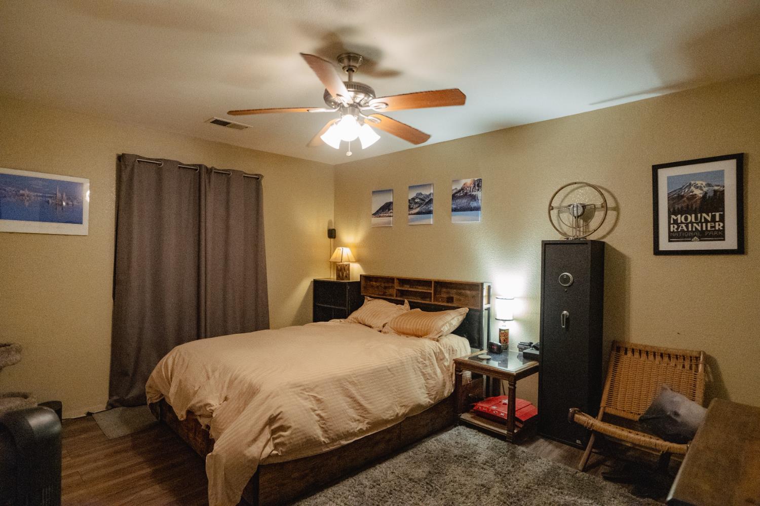 Detail Gallery Image 21 of 66 For 1070 E 23rd St, Merced,  CA 95340 - 3 Beds | 2 Baths
