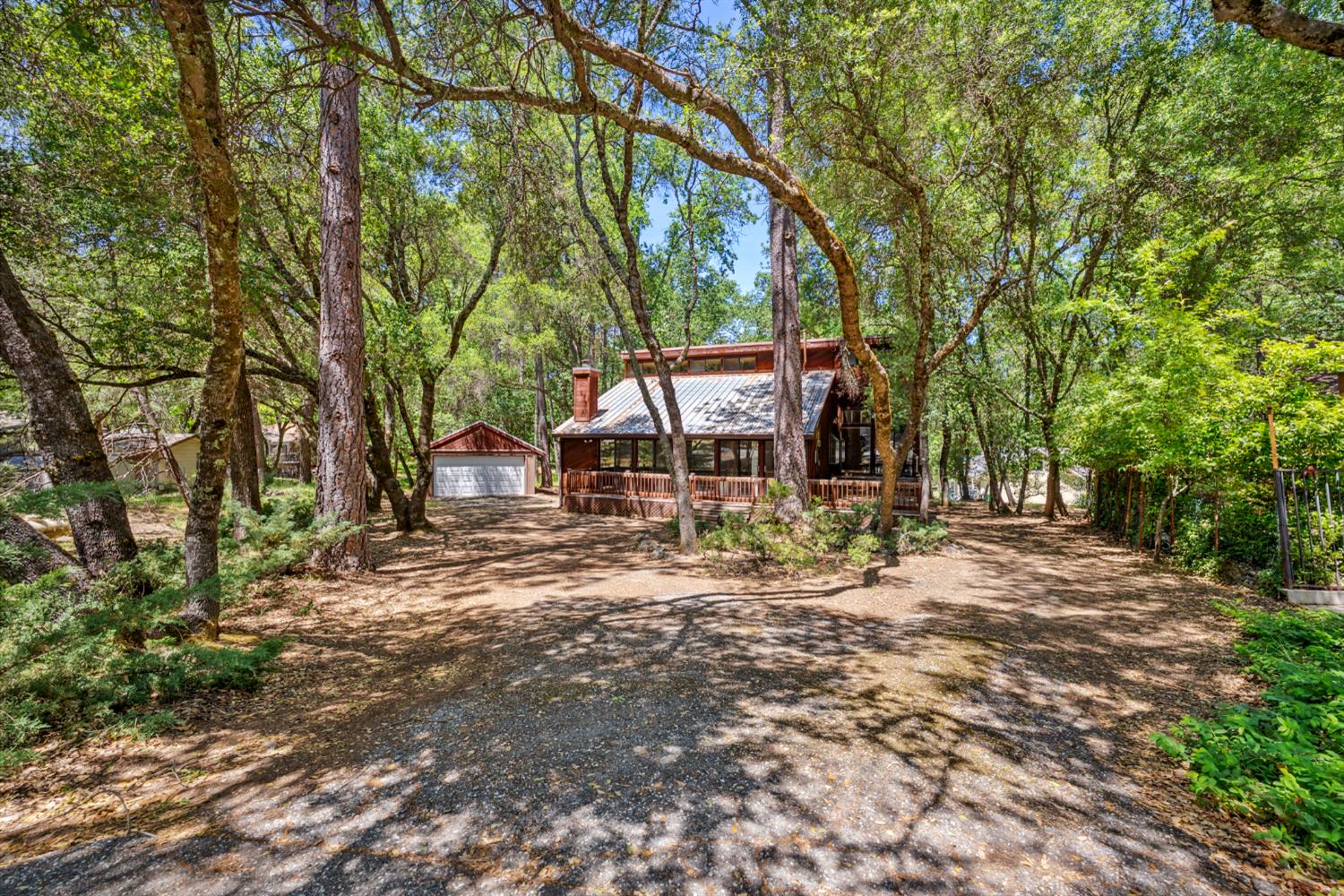 Detail Gallery Image 34 of 38 For 17836 Oriole Ct, Penn Valley,  CA 95946 - 2 Beds | 2 Baths
