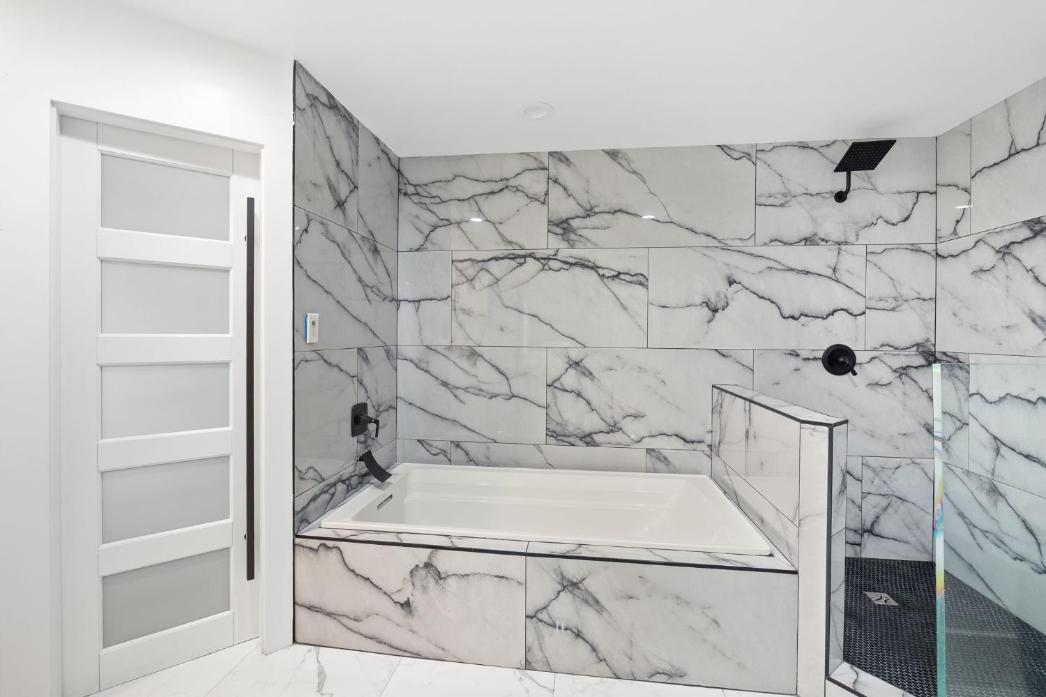 Detail Gallery Image 66 of 93 For 9425 S Wales Way, Elk Grove,  CA 95758 - 5 Beds | 5/1 Baths