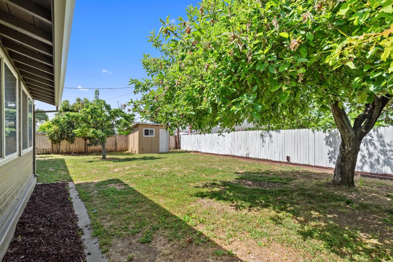 Benny Way, Rancho Cordova, California image 33