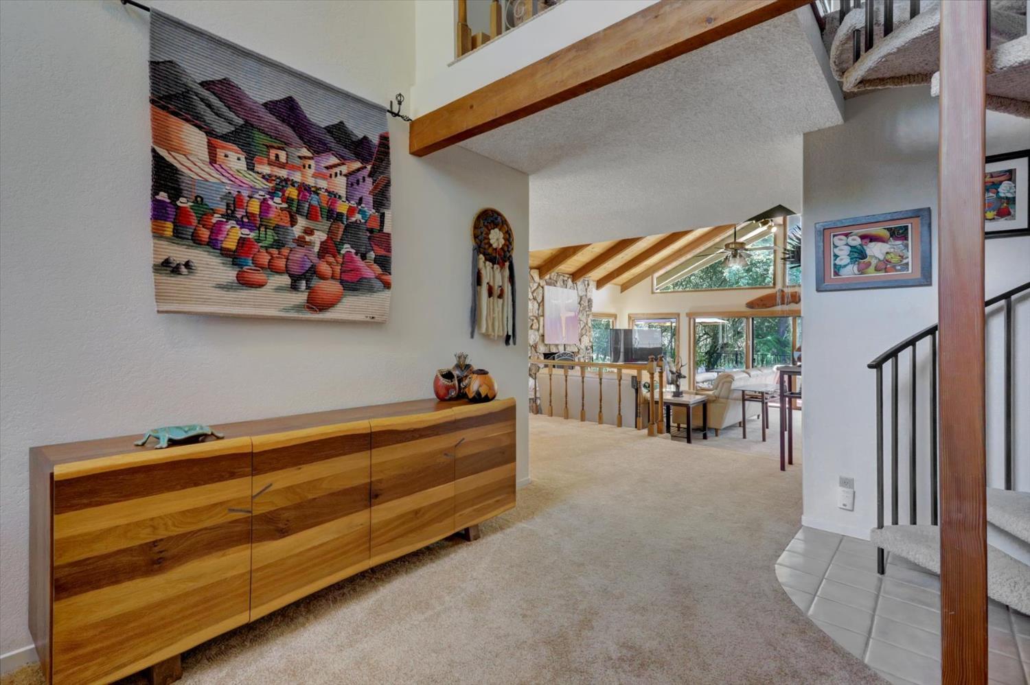 Detail Gallery Image 8 of 60 For 17789 Jayhawk Dr, Penn Valley,  CA 95946 - 3 Beds | 3 Baths