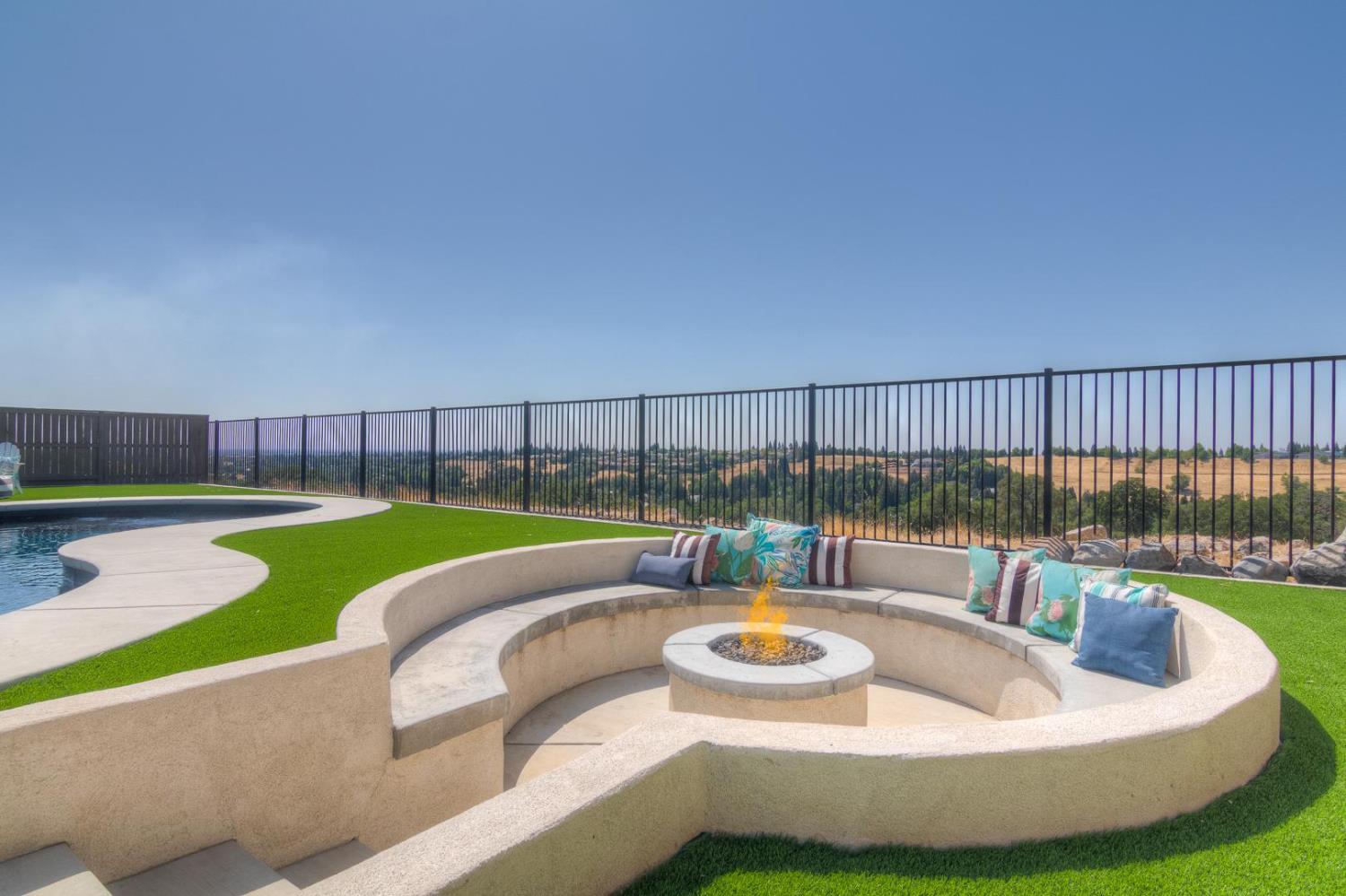 Detail Gallery Image 52 of 81 For 4009 Whitney Vista Ln, Rocklin,  CA 95677 - 4 Beds | 4/1 Baths