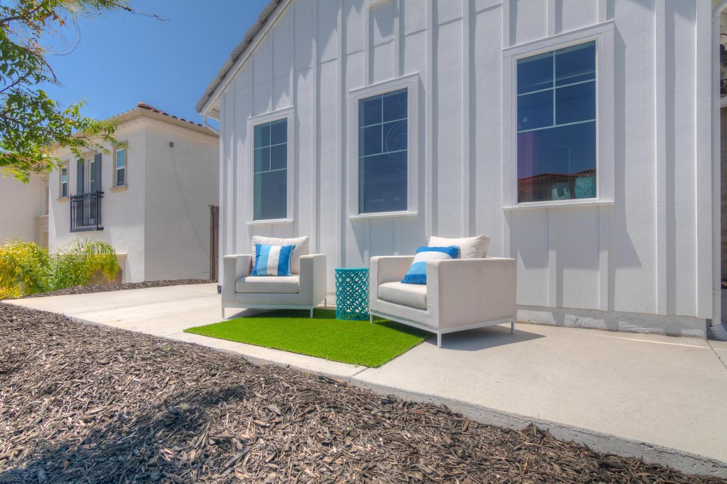 Detail Gallery Image 6 of 81 For 4009 Whitney Vista Ln, Rocklin,  CA 95677 - 4 Beds | 4/1 Baths