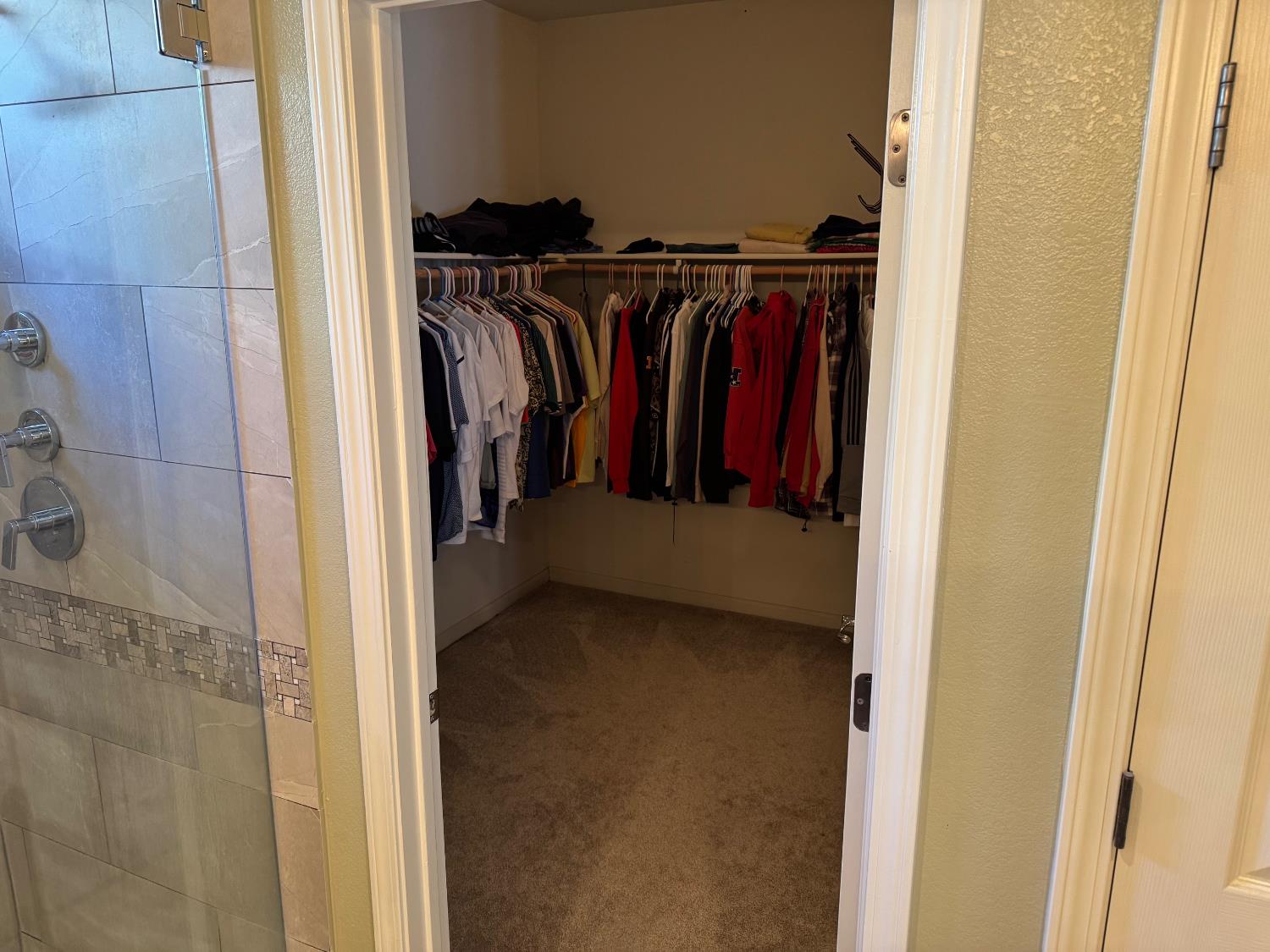 Detail Gallery Image 27 of 52 For 220 Shrike Cir, Sacramento,  CA 95834 - 4 Beds | 3 Baths