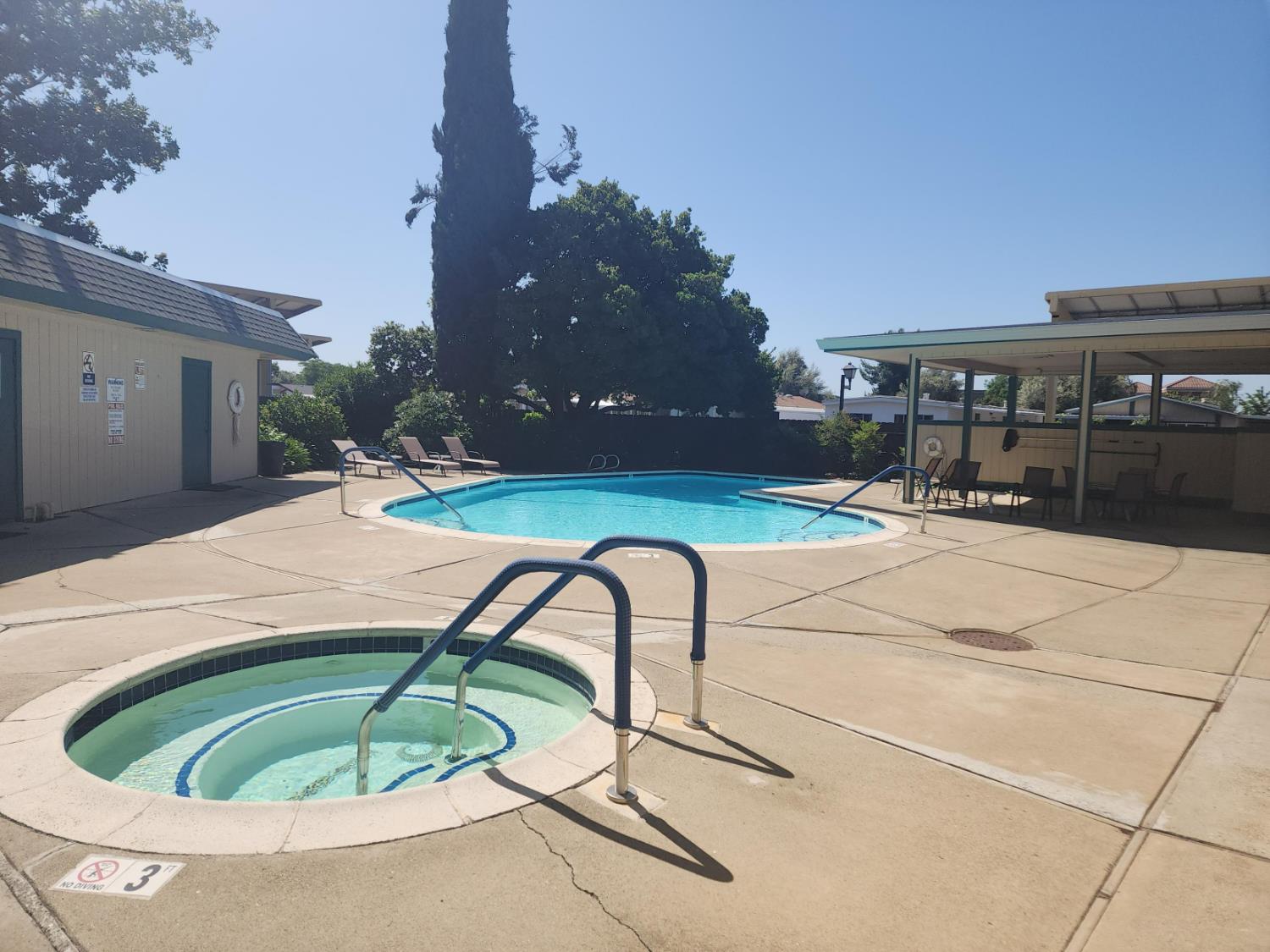 Detail Gallery Image 6 of 21 For 75 La Esperanza Way, Yuba City,  CA 95993 - 3 Beds | 2 Baths