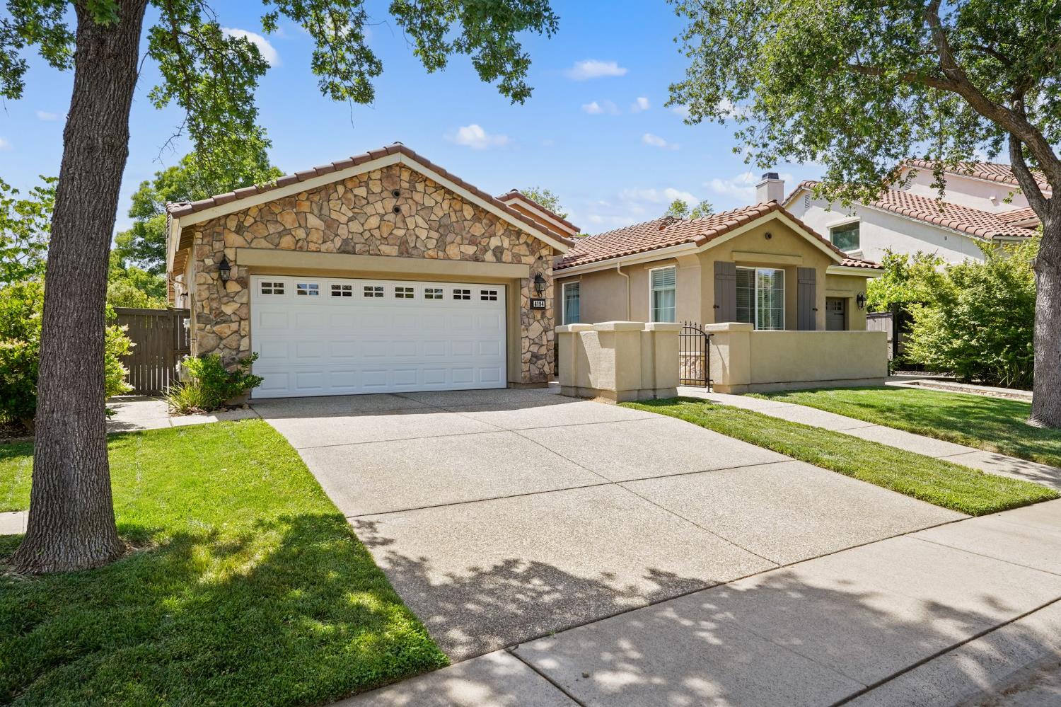 Tulip Park Way, Rancho Cordova, California image 3