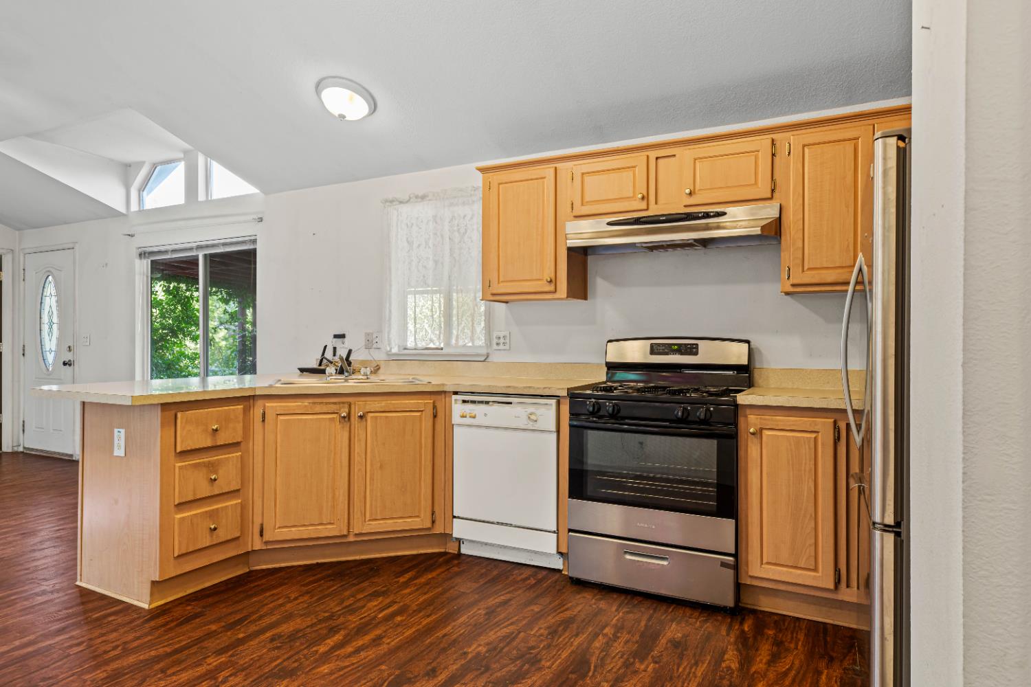 Detail Gallery Image 9 of 28 For 33016 Willow Creek Dr, North Fork,  CA 93643 - 2 Beds | 1 Baths