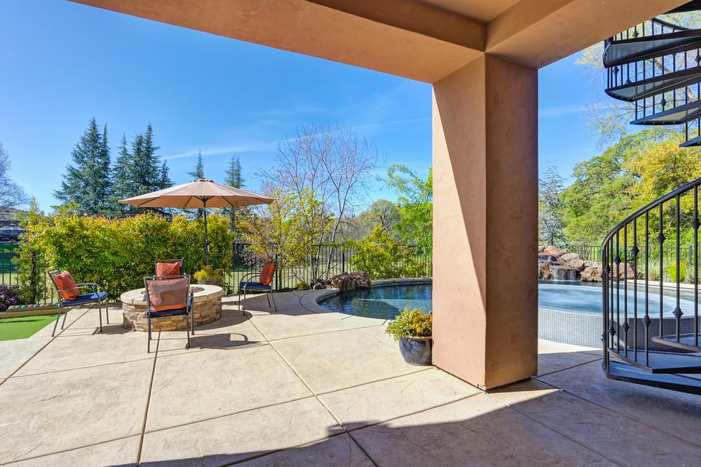 Detail Gallery Image 36 of 58 For 3711 Stone Temple Ct, Rocklin,  CA 95765 - 5 Beds | 4/1 Baths
