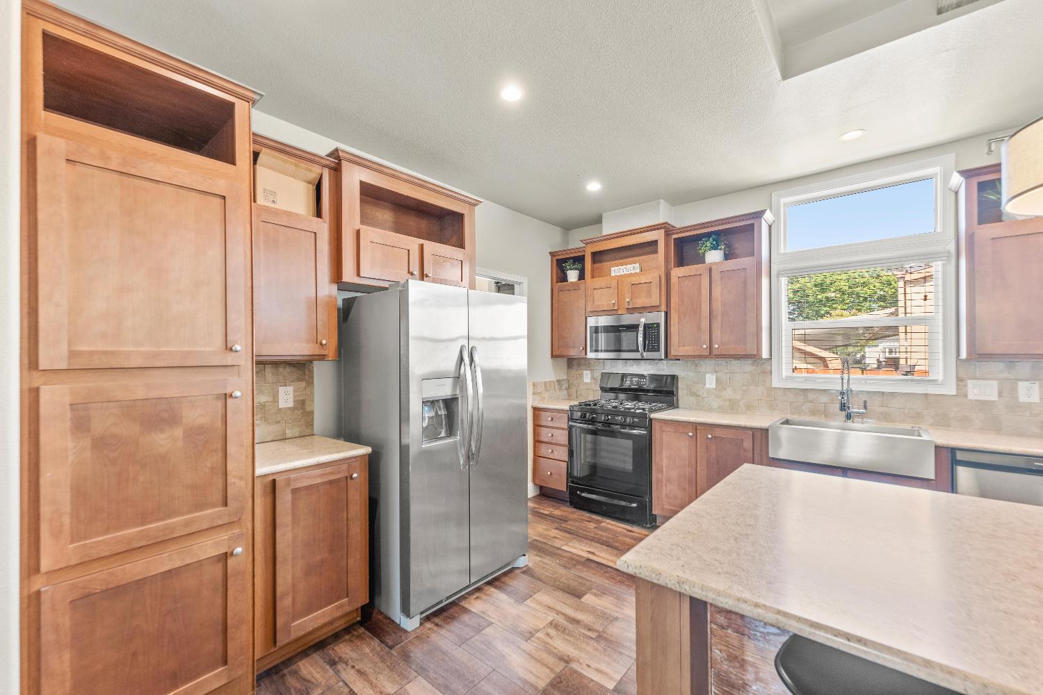 Detail Gallery Image 11 of 23 For 1399 Sacramento Ave 59, West Sacramento,  CA 95605 - 4 Beds | 2 Baths