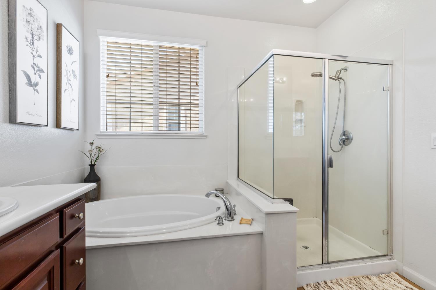 Detail Gallery Image 28 of 32 For 9477 California Oak Cir, Patterson,  CA 95363 - 4 Beds | 3/1 Baths